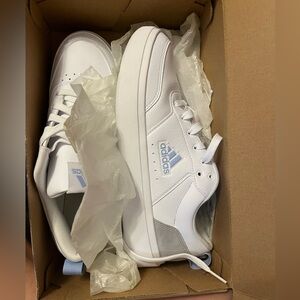 Adidas Tennis Sneakers